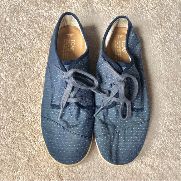 Toms Shoes - TOMS Chambray Polka Dot Sneaker Size 8